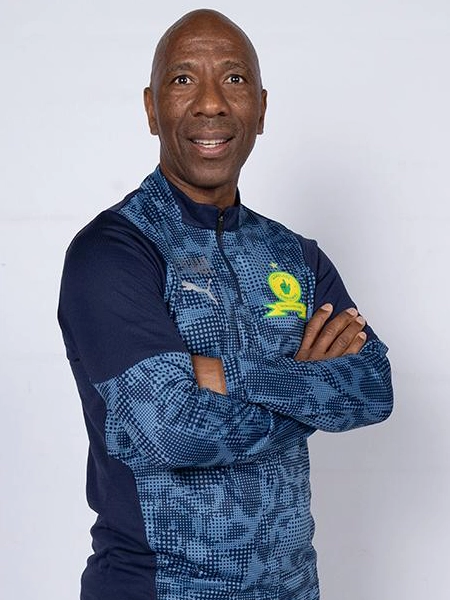 Dr. Paul Maphoto, Sports Physician at OSWI